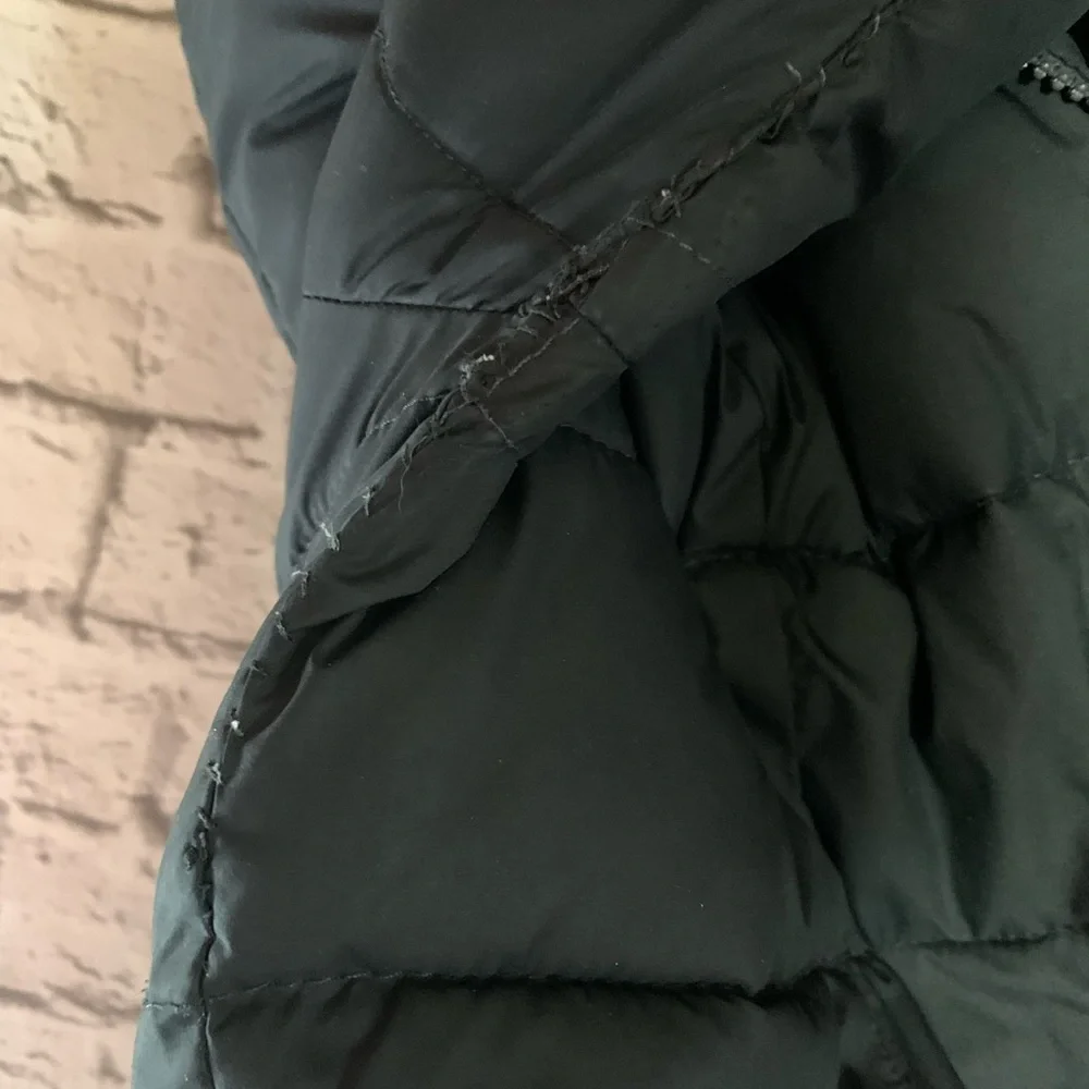 15. Hollister Black Winter Puffer Jacket Size Large Hooded - Picture 16 of 16